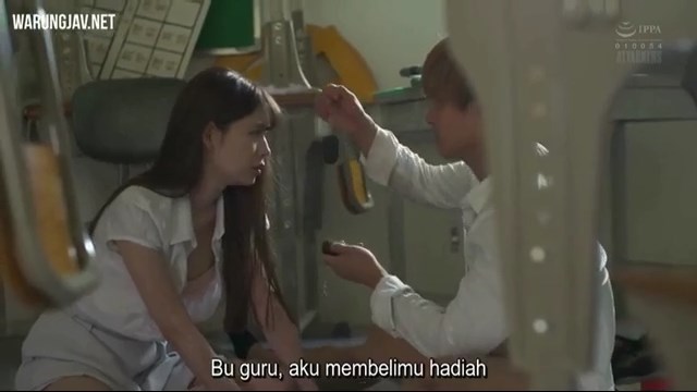 video bu guru viral dapat hadiah istimewa dari muridnya